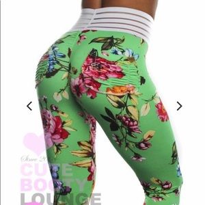 Cute Booty green leggings